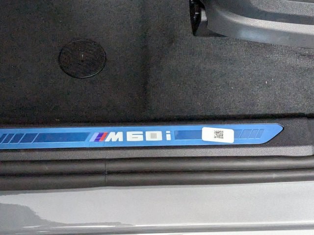2027 BMW X7 M60i