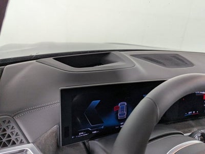 2027 BMW X7 M60i