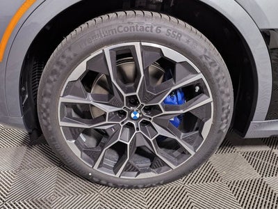 2027 BMW X7 M60i