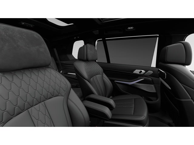 2027 BMW X7 M60i