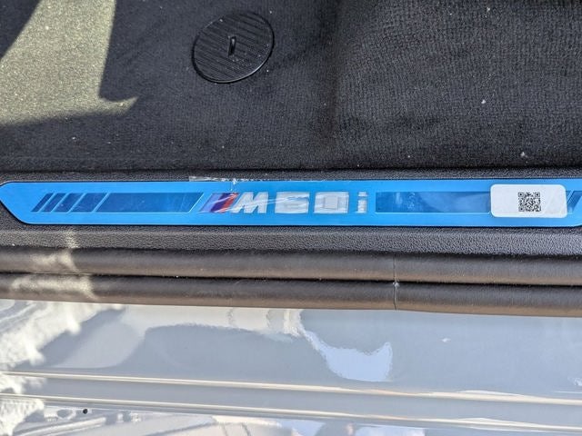 2027 BMW X7 M60i