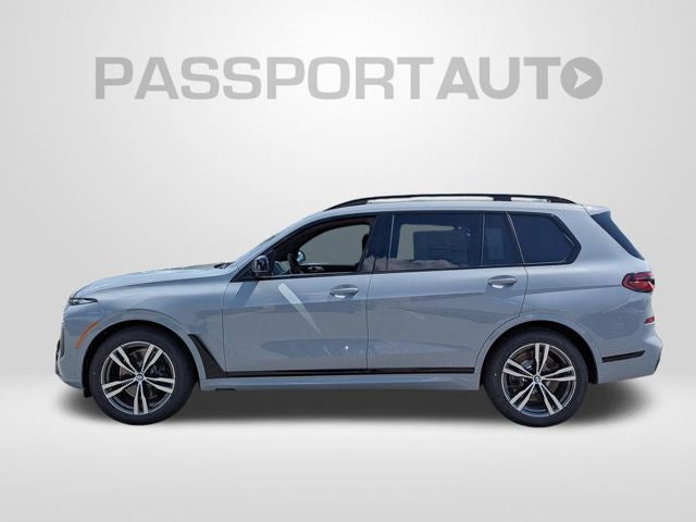 2027 BMW X7 M60i