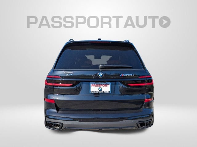 2027 BMW X7 M60i