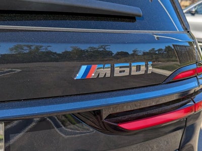 2027 BMW X7 M60i