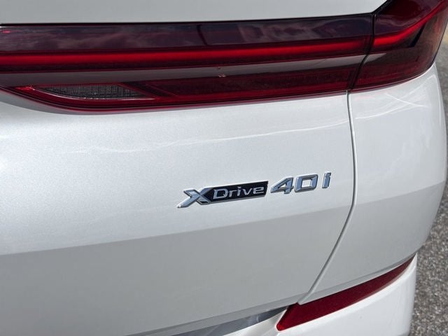 2027 BMW X6 xDrive40i