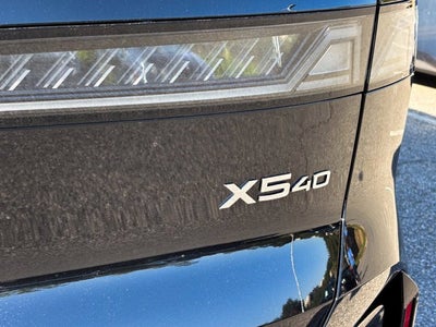 2027 BMW X5 40 xDrive