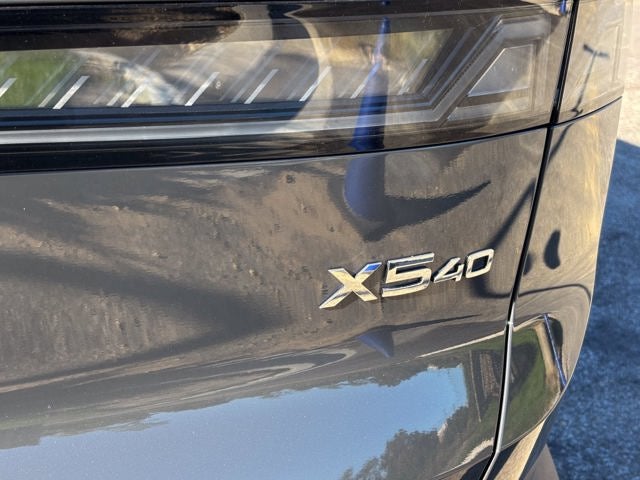 2027 BMW X5 40 xDrive