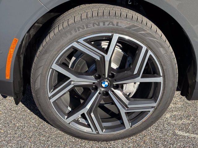 2027 BMW X5 40 xDrive