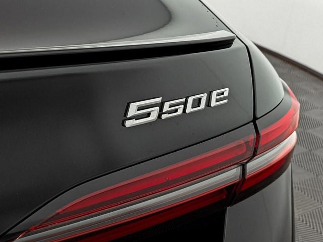 2026 BMW 5 Series 550e xDrive