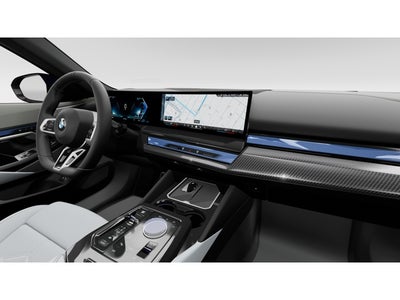 2027 BMW 550e 550e xDrive