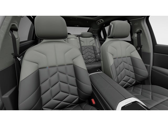 2027 BMW 7 Series 740