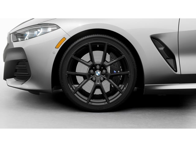 2026 BMW 8 Series 840i
