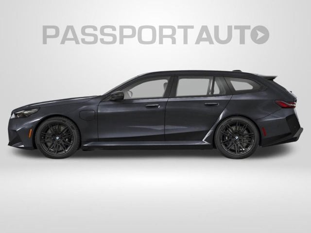 2027 BMW M5 Base