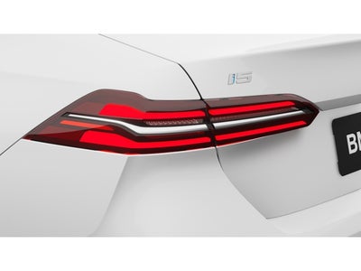 2026 BMW i5 xDrive40