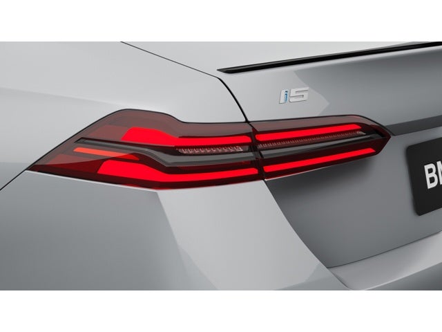 2026 BMW i5 xDrive40