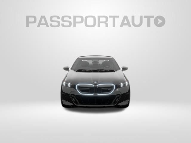 2025 BMW i5 M60