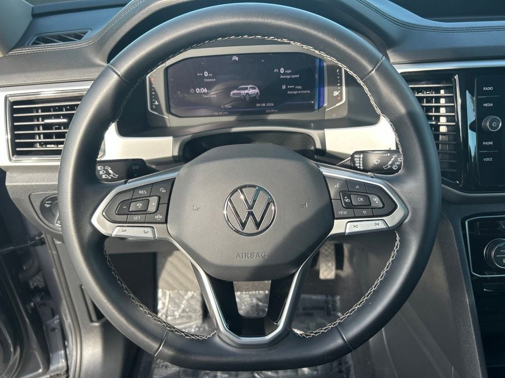 2023 Volkswagen Atlas 3.6L V6 SE w/Technology