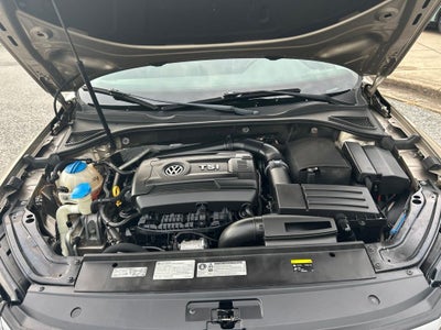 2016 Volkswagen Passat SEL Premium
