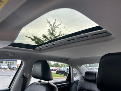 2016 Volkswagen Passat SEL Premium