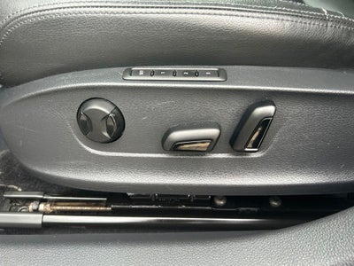 2016 Volkswagen Passat SEL Premium