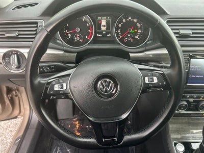 2016 Volkswagen Passat SEL Premium