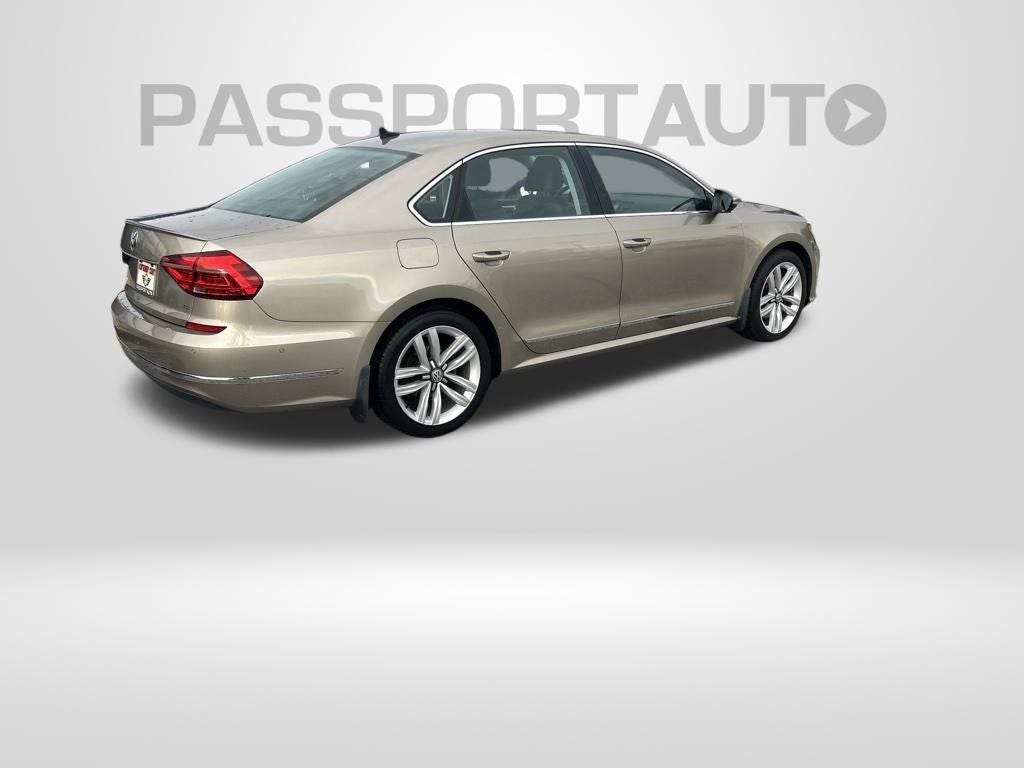 2016 Volkswagen Passat SEL Premium