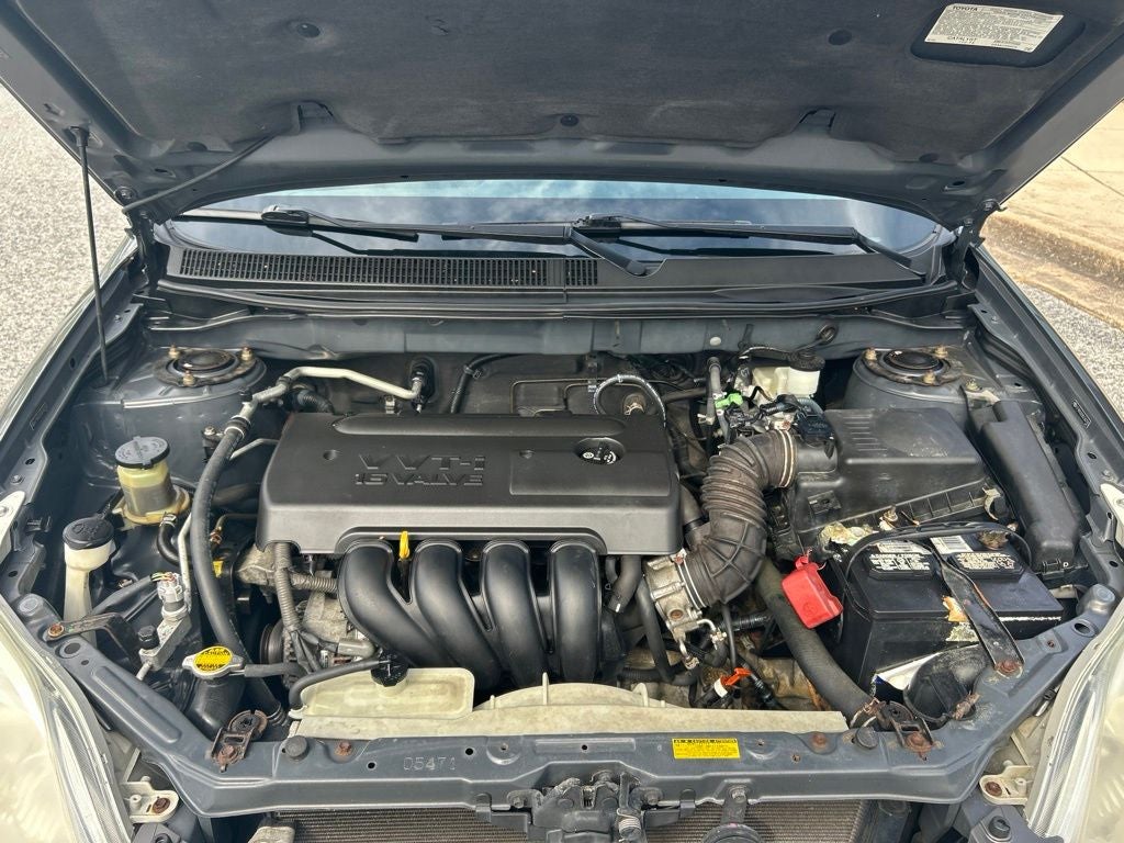 2005 Toyota Matrix Base