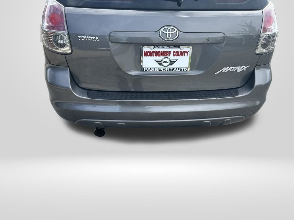 2005 Toyota Matrix Base