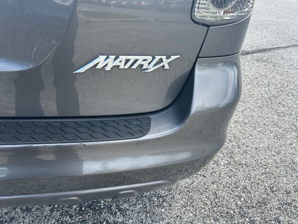 2005 Toyota Matrix Base