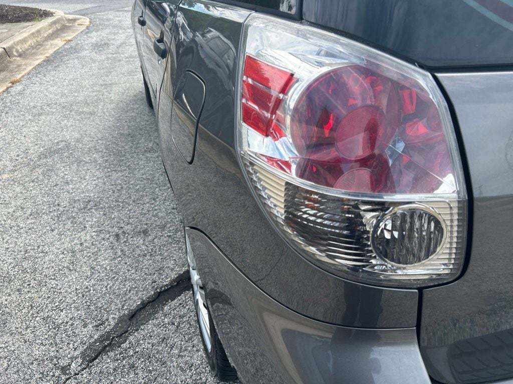 2005 Toyota Matrix Base