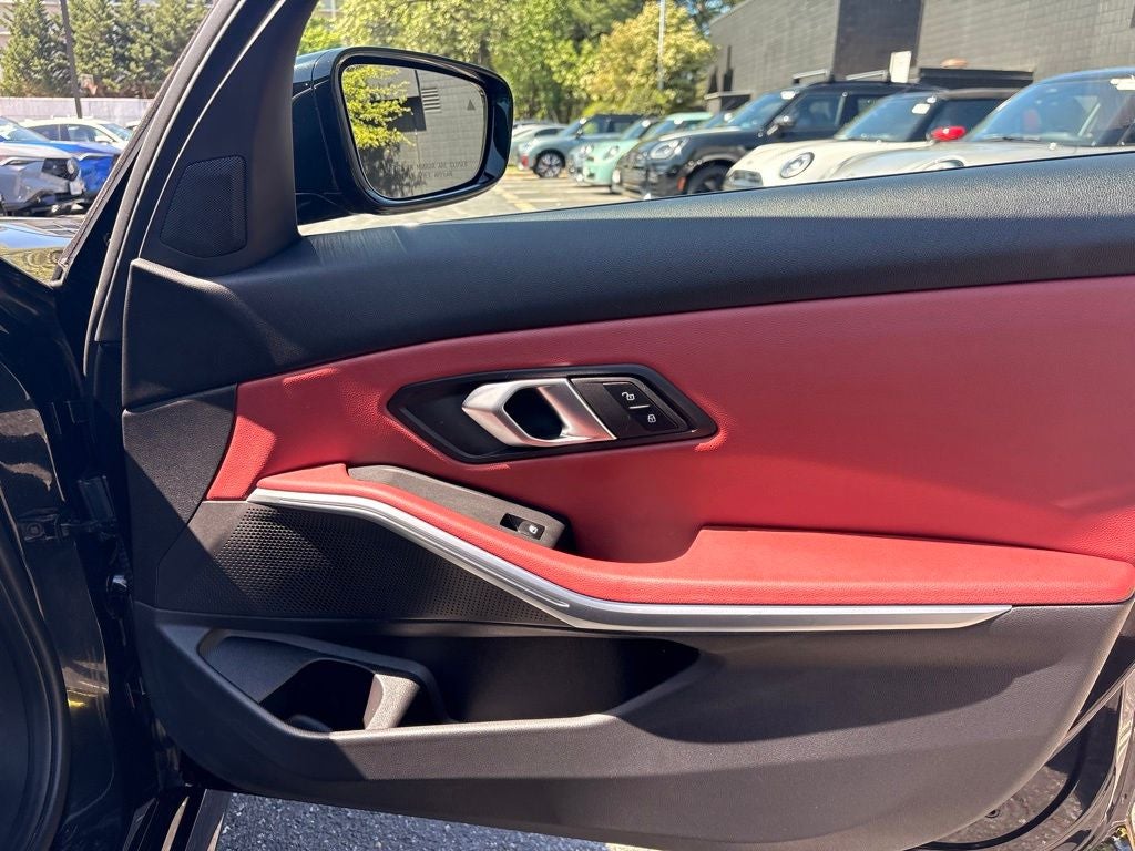 2025 BMW 3 Series 330i xDrive