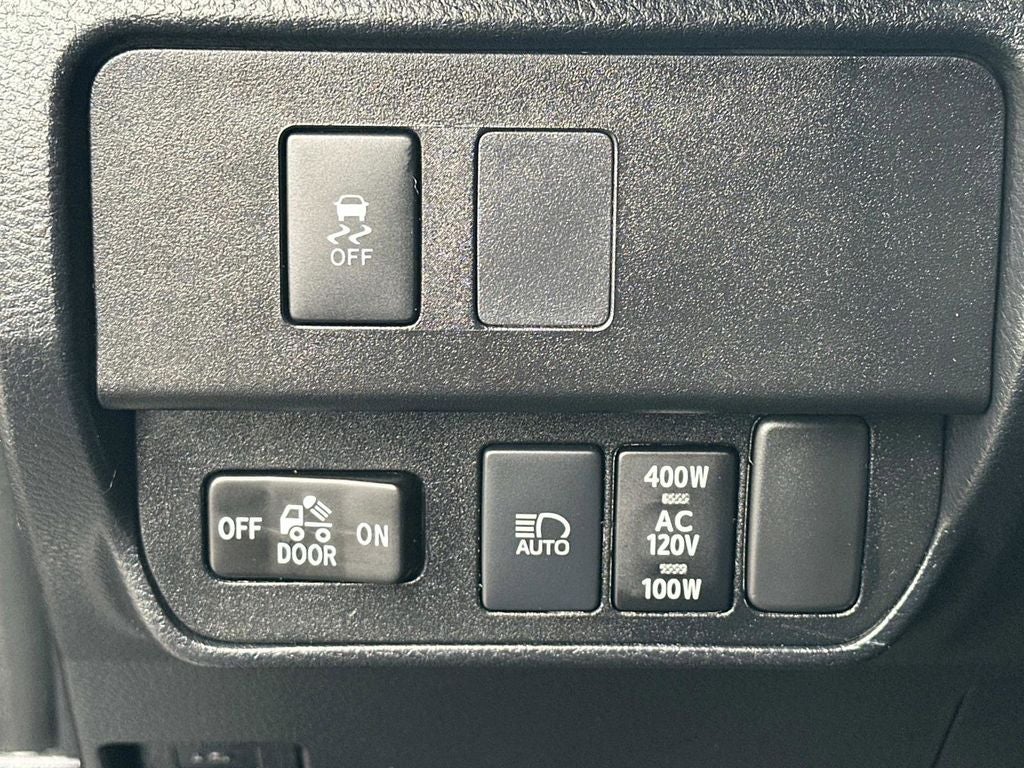 2020 Toyota Tacoma SR5 V6