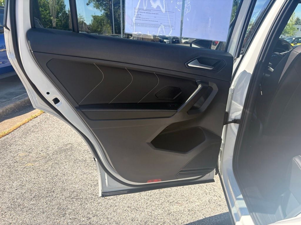 2022 Volkswagen Tiguan 2.0T SE R-Line Black AWD