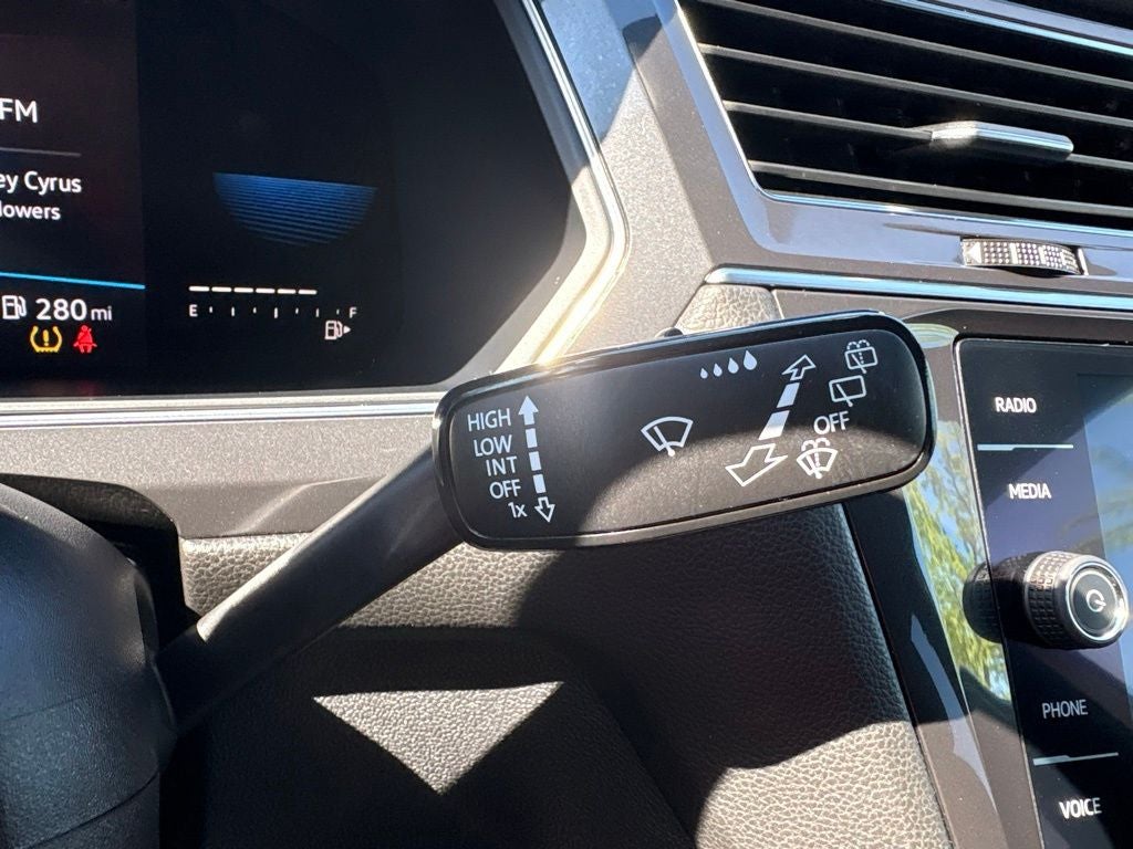 2022 Volkswagen Tiguan 2.0T SE R-Line Black AWD