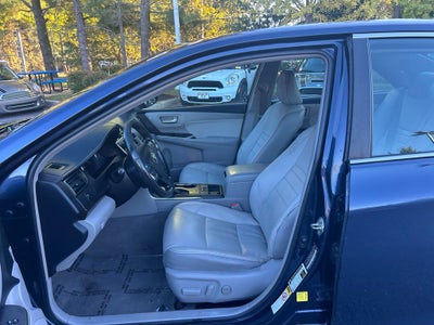 2017 Toyota Camry XLE