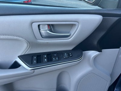2017 Toyota Camry XLE