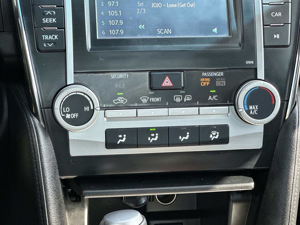 2013 Toyota Camry SE Sedan