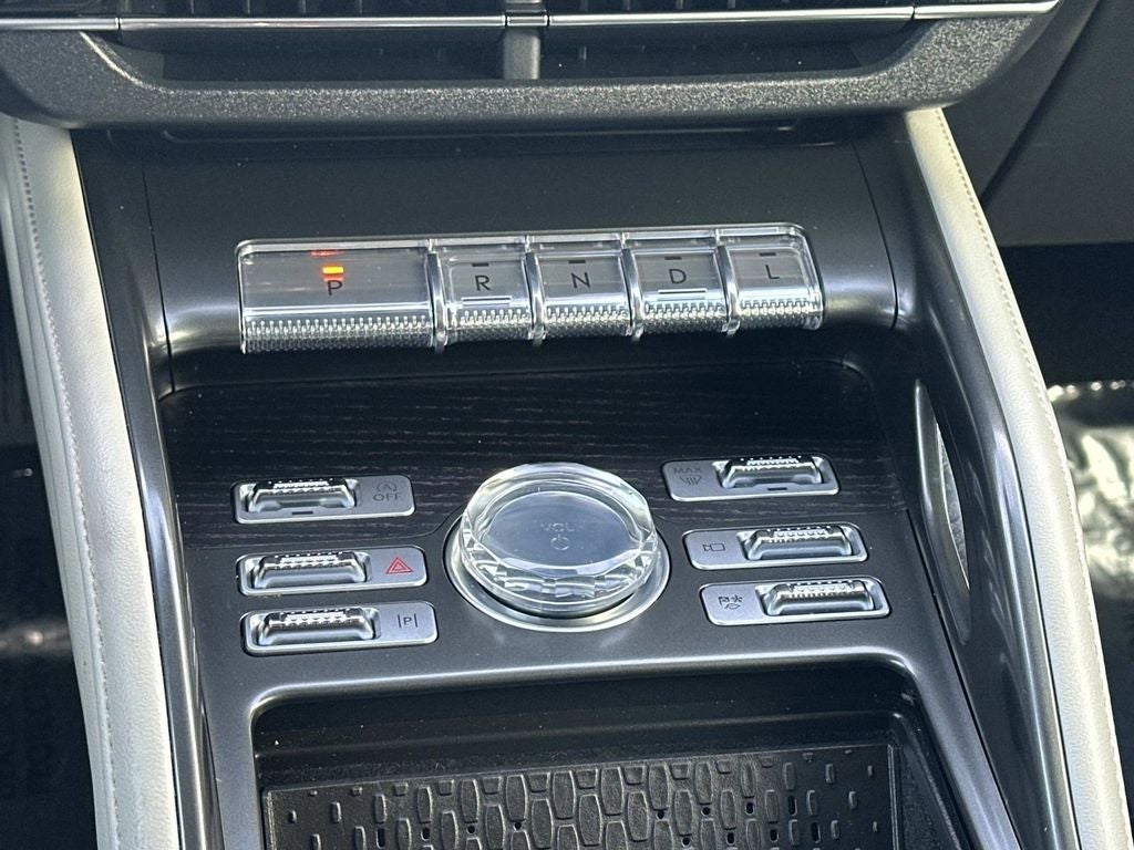 2024 Lincoln Nautilus Reserve