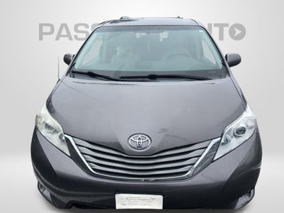 2013 Toyota Sienna XLE Mobility Auto Access