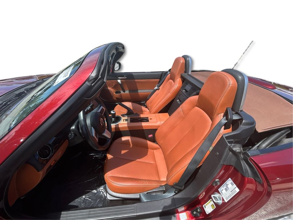 2006 Mazda Mazda Miata Grand Touring Convertible