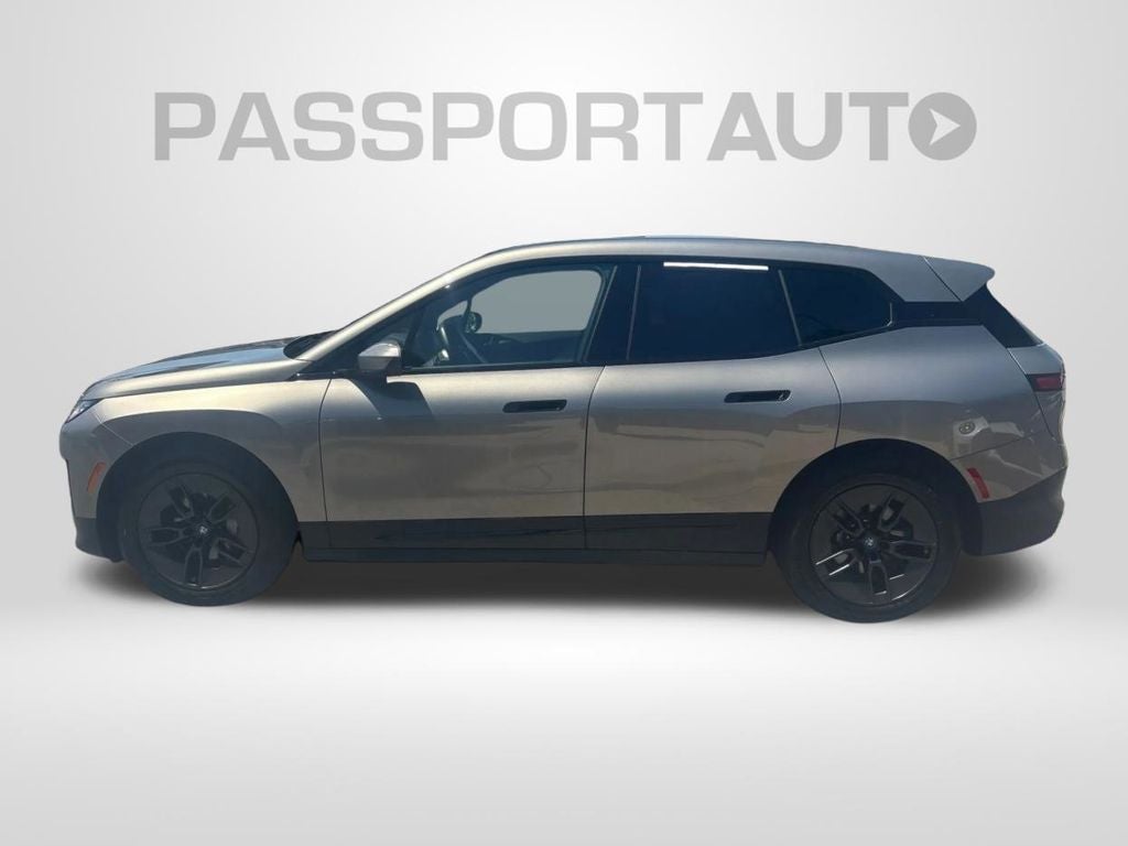 2025 BMW iX xDrive50 AWD