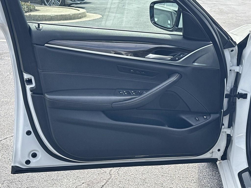 2018 BMW 5 Series 530e xDrive iPerformance AWD