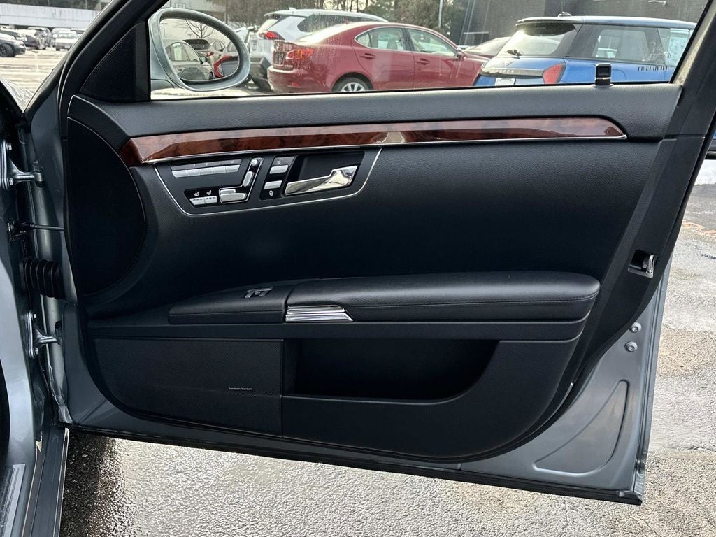 2008 Mercedes-Benz S-Class S 550
