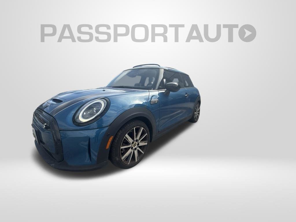 2024 MINI Cooper SE Electric Iconic Hardtop 2 Door
