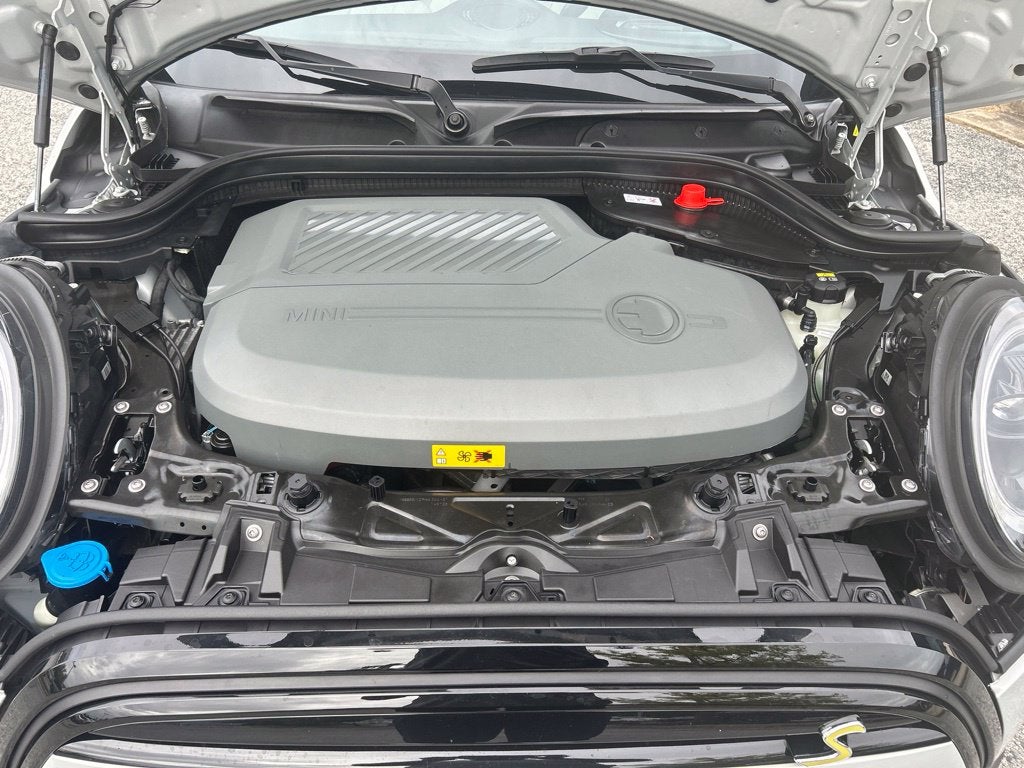 2022 MINI Cooper SE Electric Iconic Hardtop 2 Door