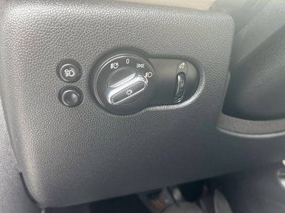 2022 MINI Cooper SE Electric Iconic Hardtop 2 Door