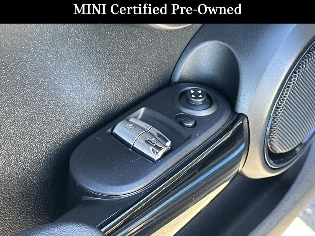 2022 MINI Cooper SE Electric Signature Hardtop 2 Door