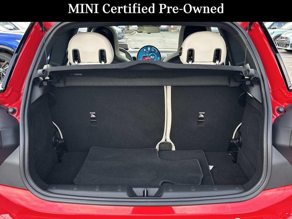 2025 MINI Cooper Signature Plus Hardtop 2 Door