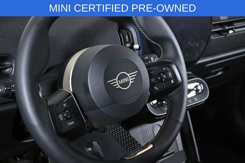 2025 MINI 2 Door Cooper Iconic