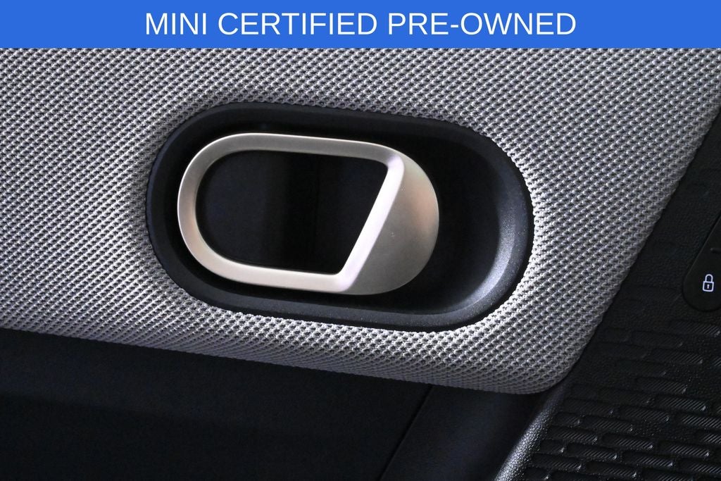 2025 MINI Cooper S Signature Plus Hardtop 2 Door